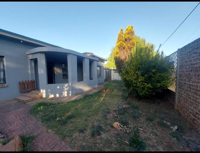 4 BEDROOM HOUSE FOR SALE IN BRENTHURST